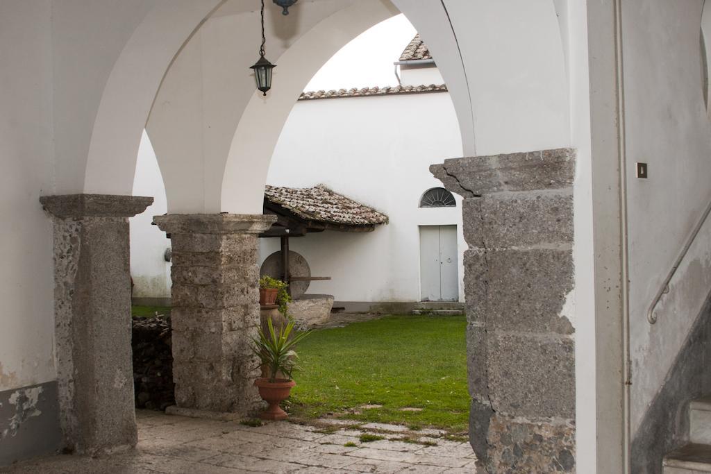 Palazzo D'Orsi Villa Calvanico Стая снимка