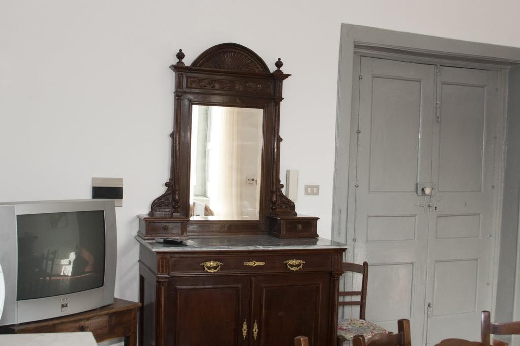 Palazzo D'Orsi Villa Calvanico Екстериор снимка